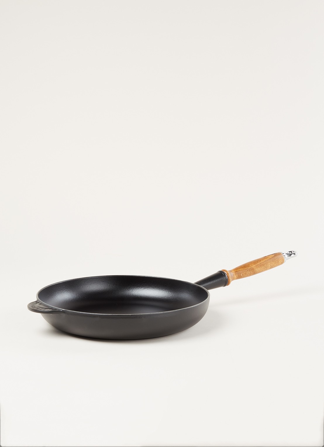 Le Creuset Koekenpan Ø28 cm   - voorkant 2 mat zwart / zwart