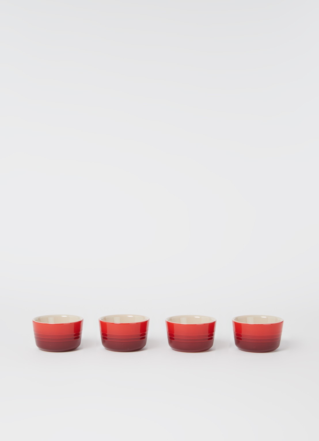 Le Creuset Mini ramekin 7,2 cm set van 4 - voorkant 3 kersenrood / rood