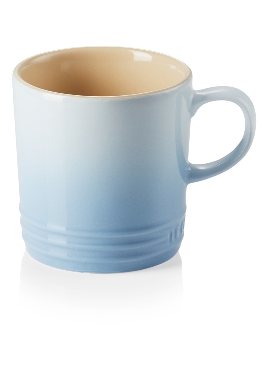 Le Creuset Mok 35 cl - voorkant coastal blue / lichtblauw