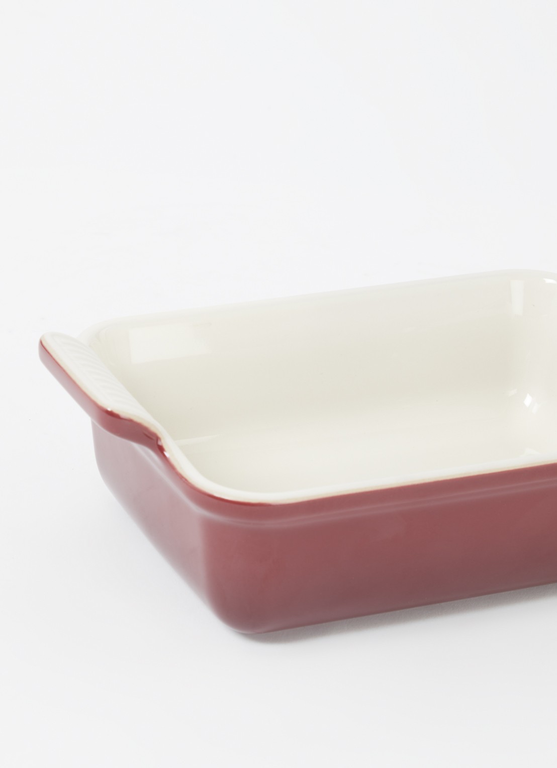 Le Creuset Ovenschaal 25 cm - voorkant 2 garnet / rood