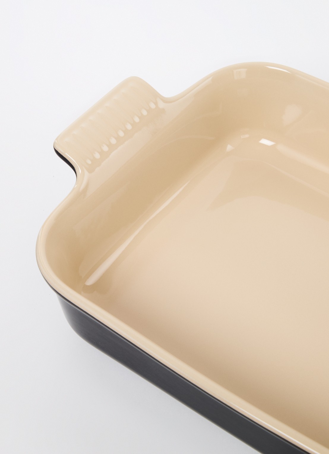 Le Creuset Ovenschaal 32 cm - voorkant 2 ebbenzwart / zwart