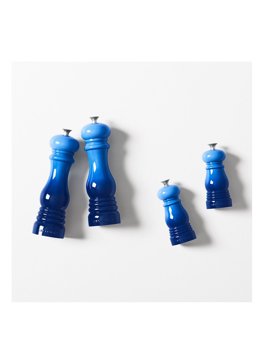 Le Creuset Peper- en zoutmolen 13 cm 2-delig - detail 3 azure / blauw