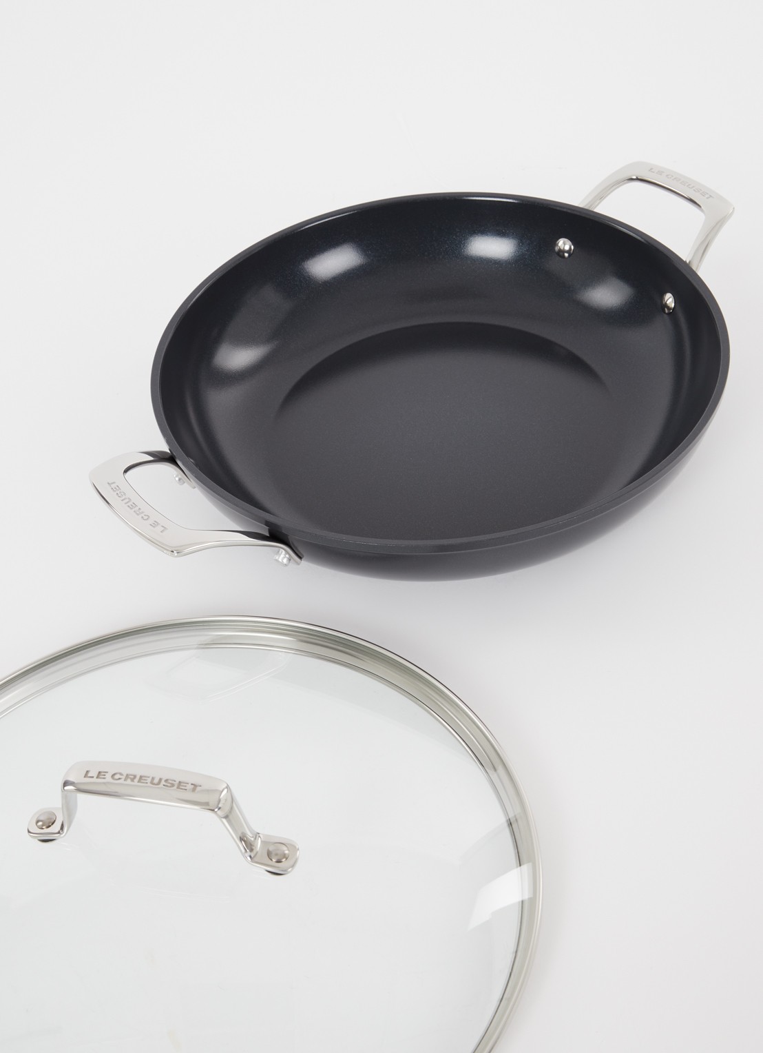 Le Creuset Provençaalse sauteerpan Ø30 cm - voorkant 2 zwart