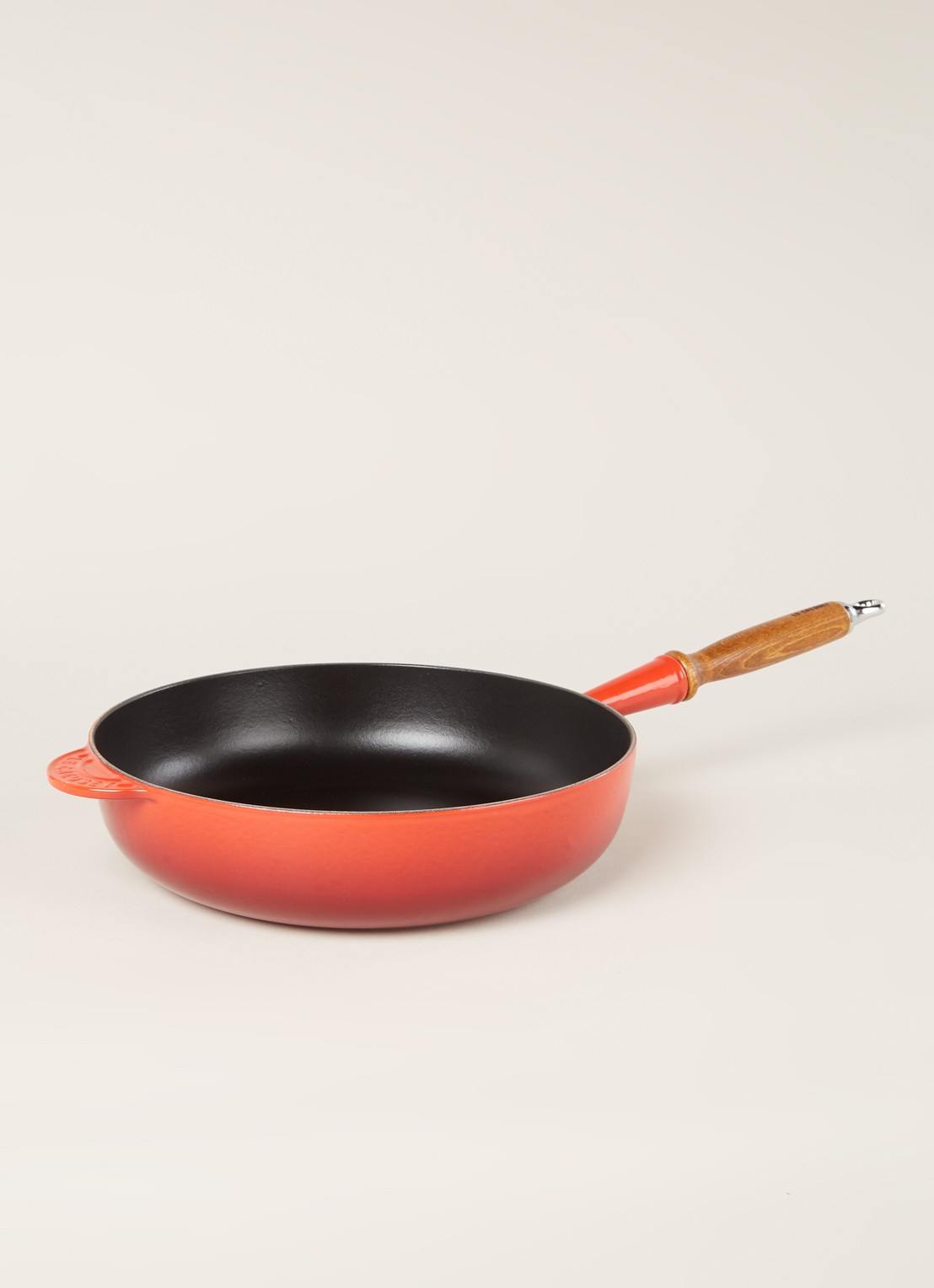 Le Creuset Sauteerpan Ø28 cm - voorkant 2 kersenrood / rood