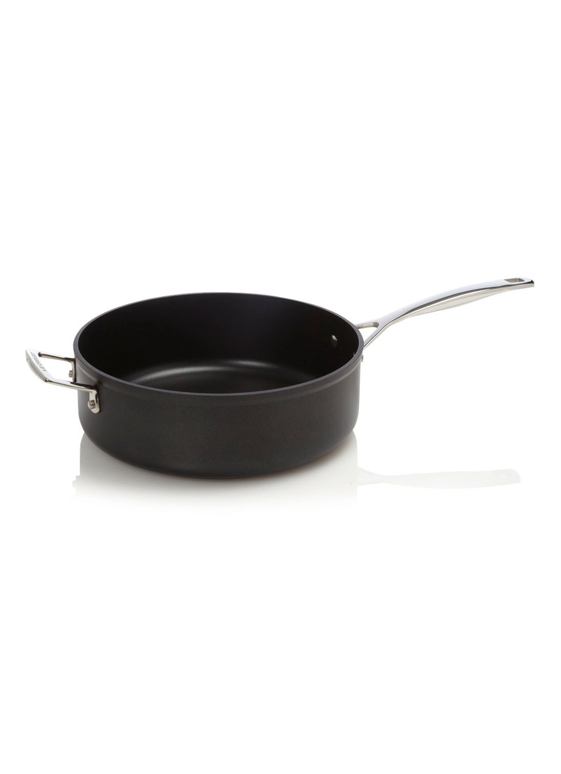 Le Creuset Sauteerpan met anti-aanbaklaag Ø28 cm - voorkant zwart
