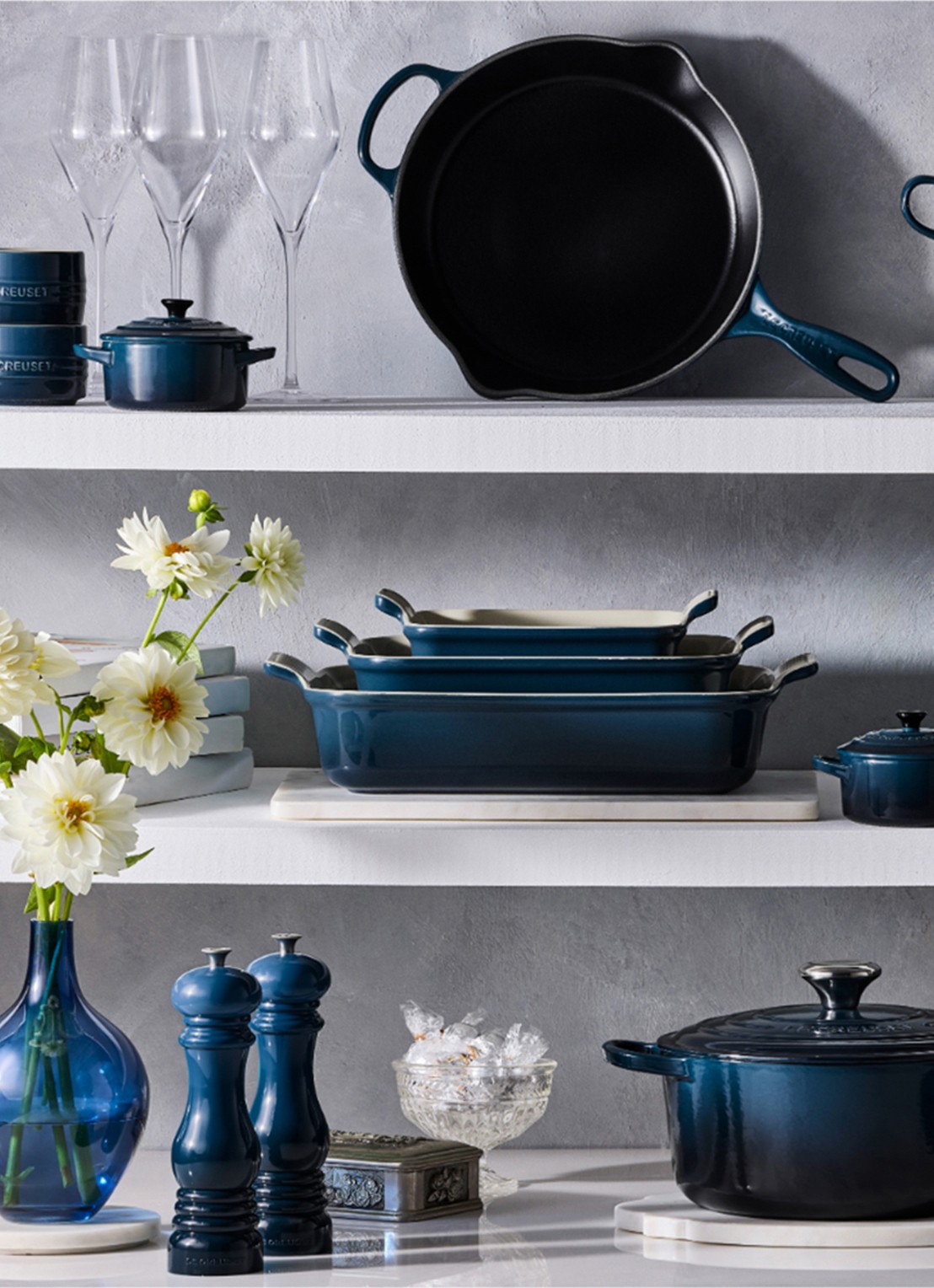 Le Creuset Signature braad-/stoofpan Ø24 cm - detail 4 donkerblauw