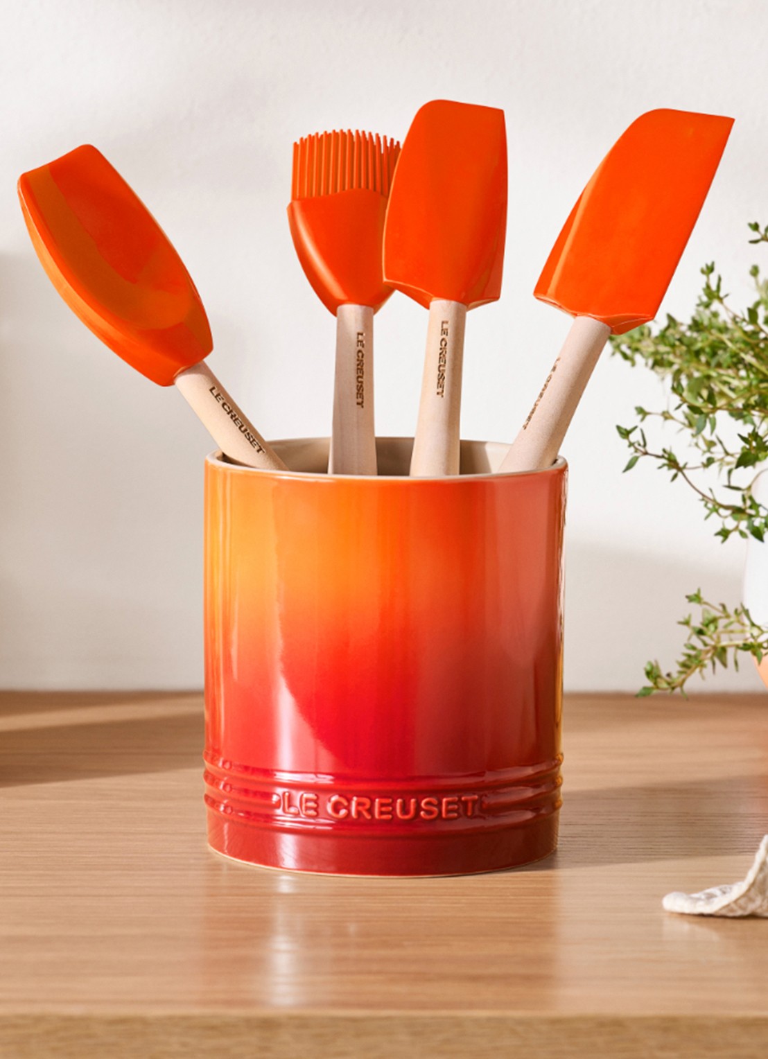 Le Creuset Signature spatelpot 1,1 liter - detail 2 oranjerood