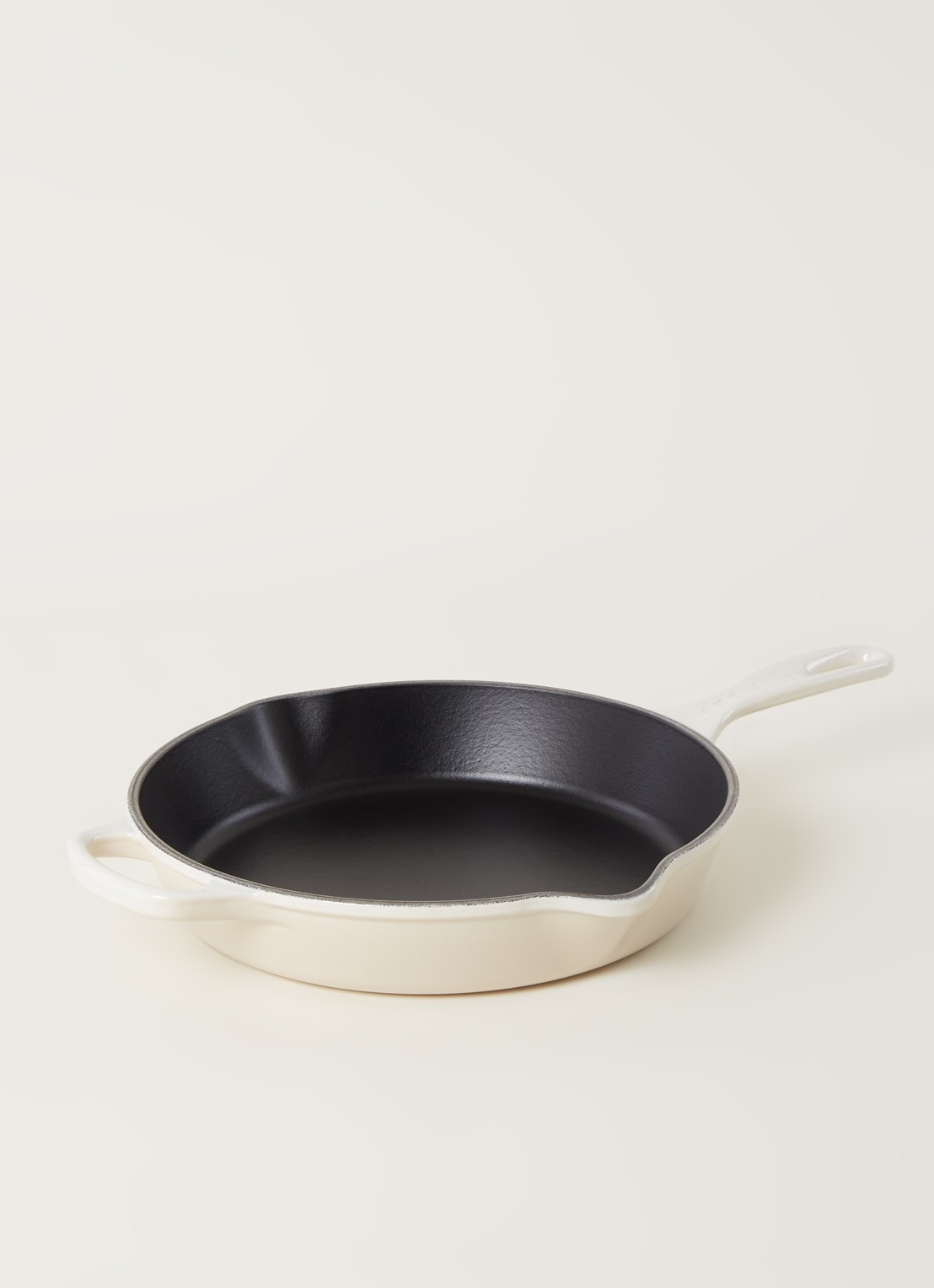Le Creuset Skillet koekenpan Ø26 cm - voorkant 3 meringue / beige