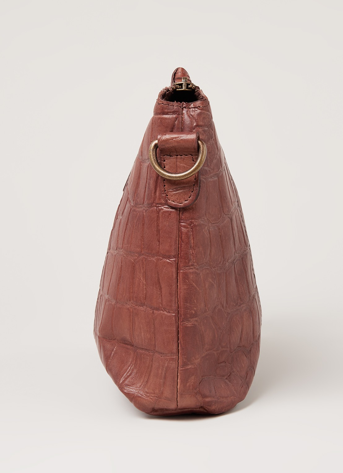 Legend Badia crossbodytas van leer met crocostructuur - detail 5 cognac