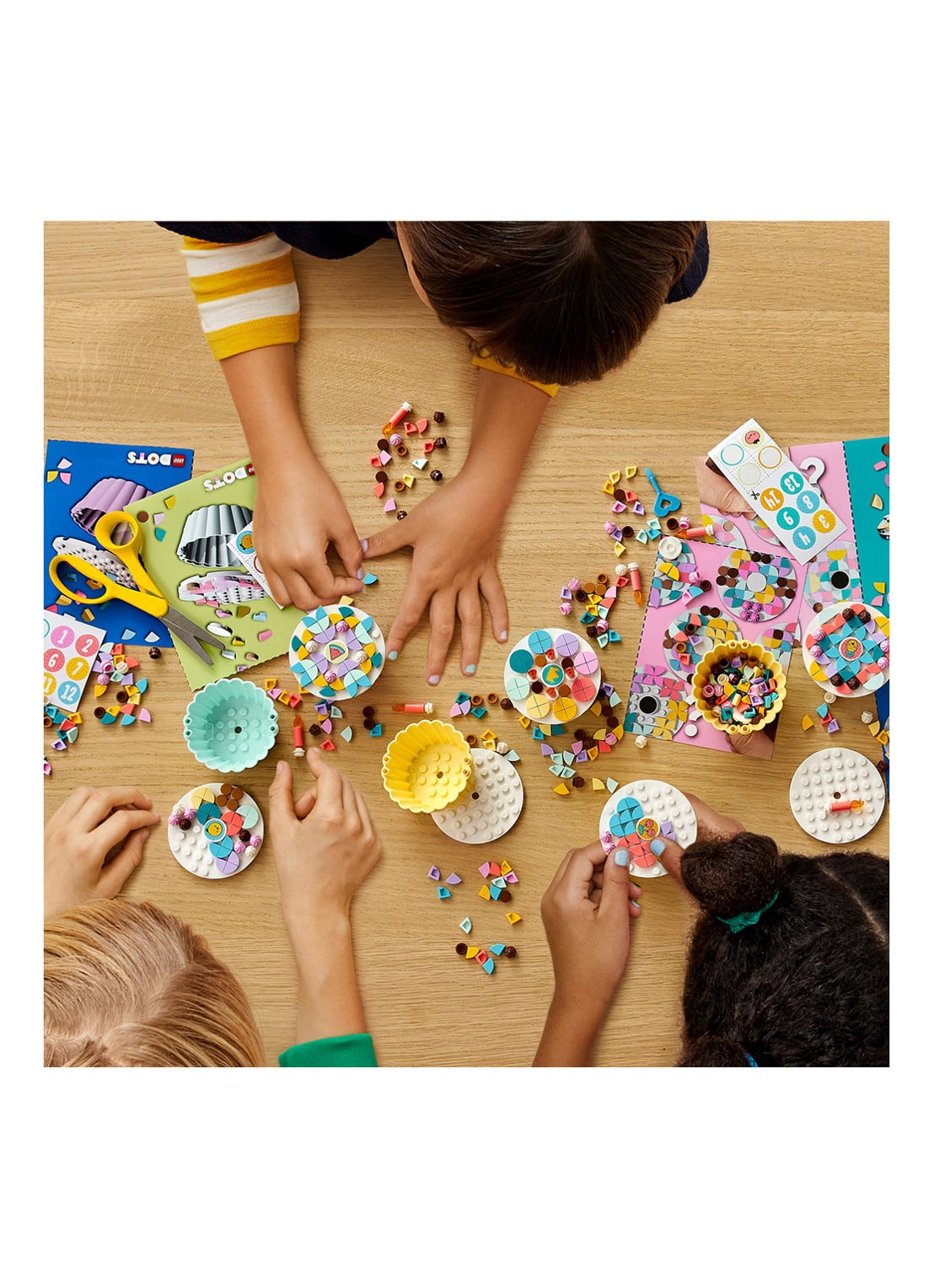 LEGO Creatieve feestkit - 41926 - detail 4 geel