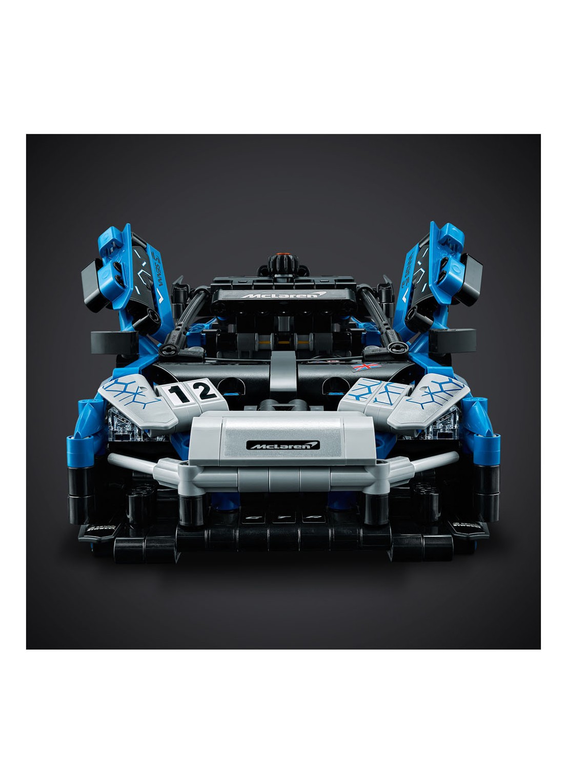 LEGO McLaren Senna GTR - 42123 - detail 4 blauw