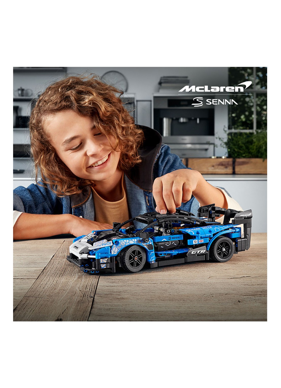 LEGO McLaren Senna GTR - 42123 - detail 6 blauw