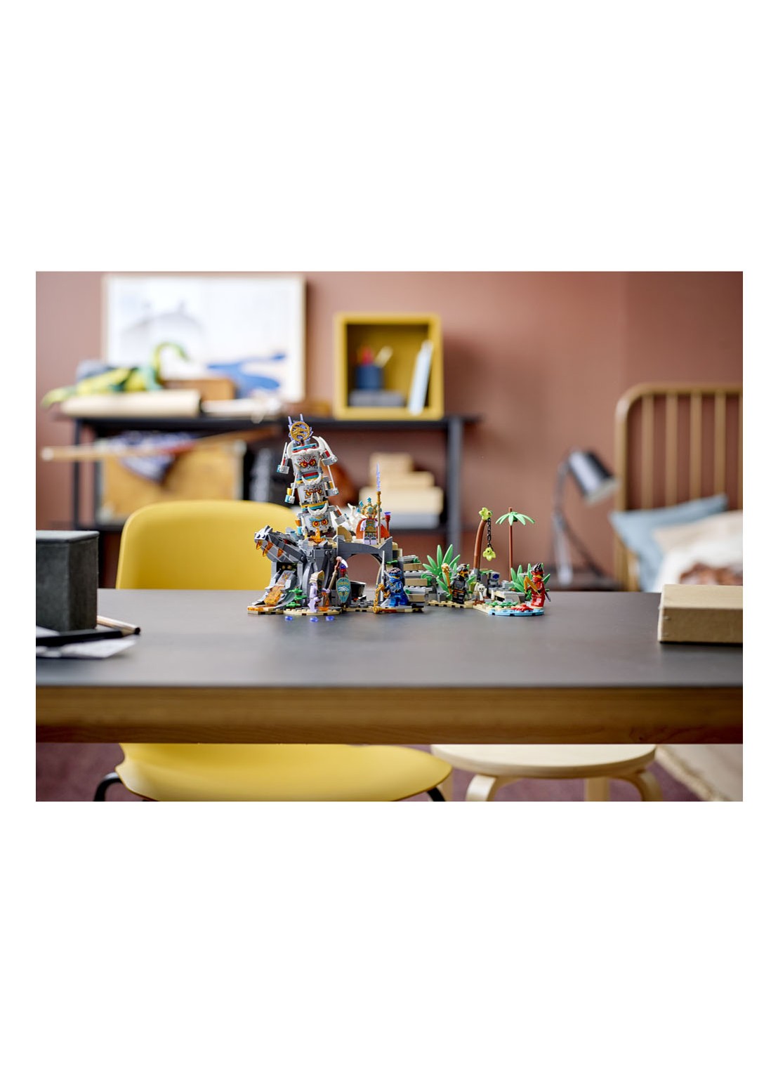 LEGO NINJAGO Het dorp van de Beschermers - 71747 - detail 6 donkergrijs
