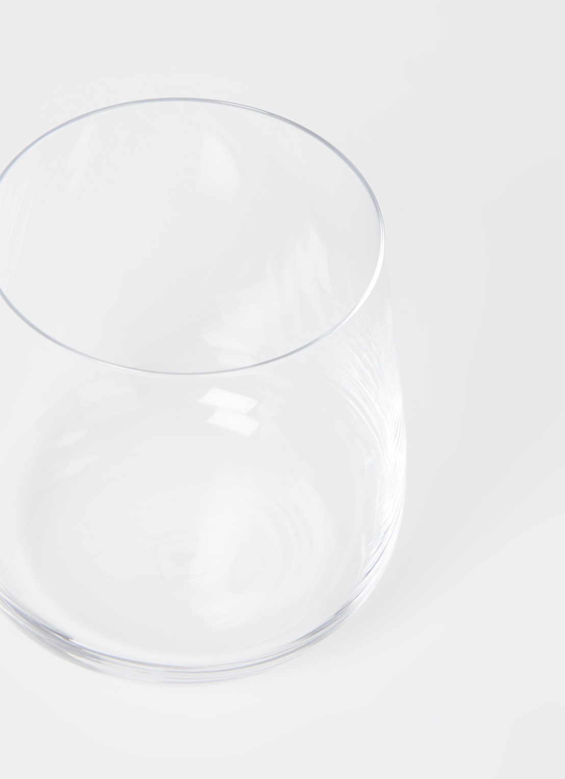 Leonardo Brunelli waterglas 40 cl - detail transparant