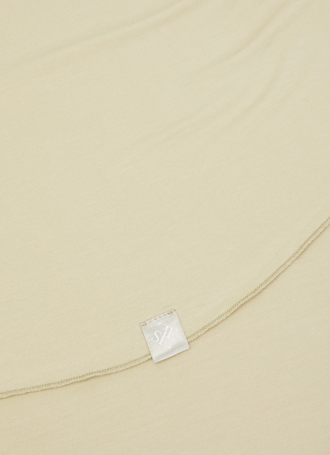 LES Atelier Bamboo Jersey hoofddoek 180 x 82 cm - detail 4 khaki
