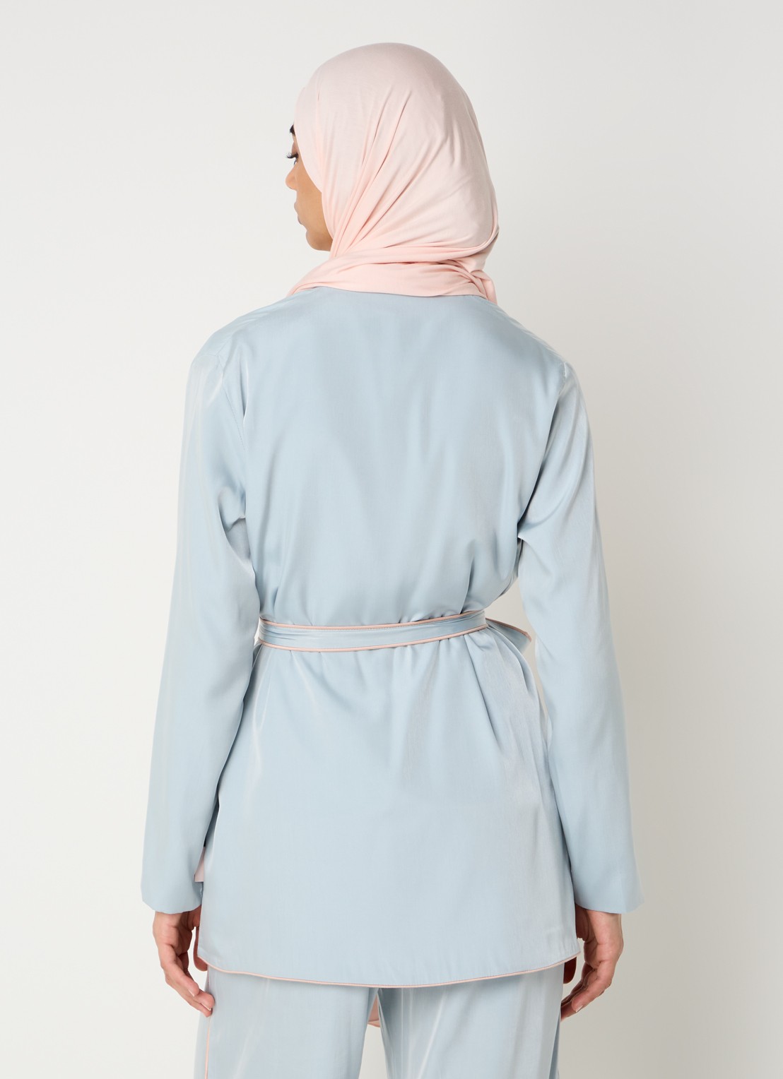 LES Atelier Eva kimono met strikceintuur - achterkant lichtblauw