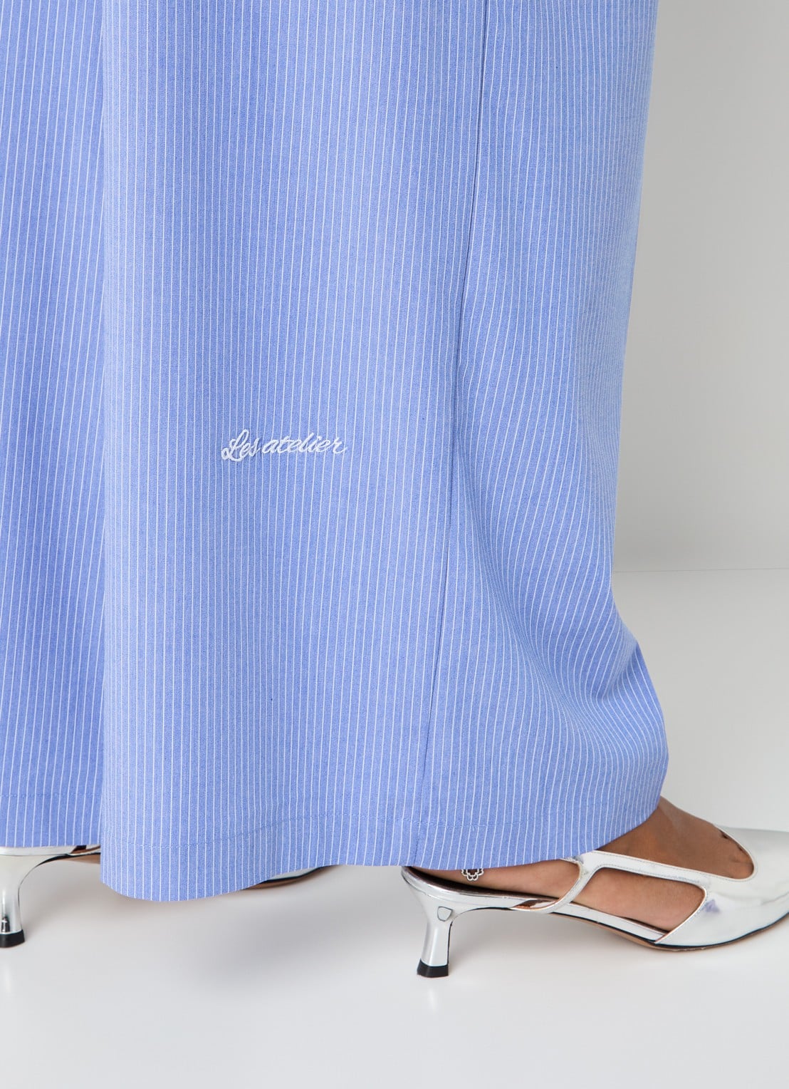 LES Atelier Ghala high waist straight fit broek met streepprint - detail 3 blauw