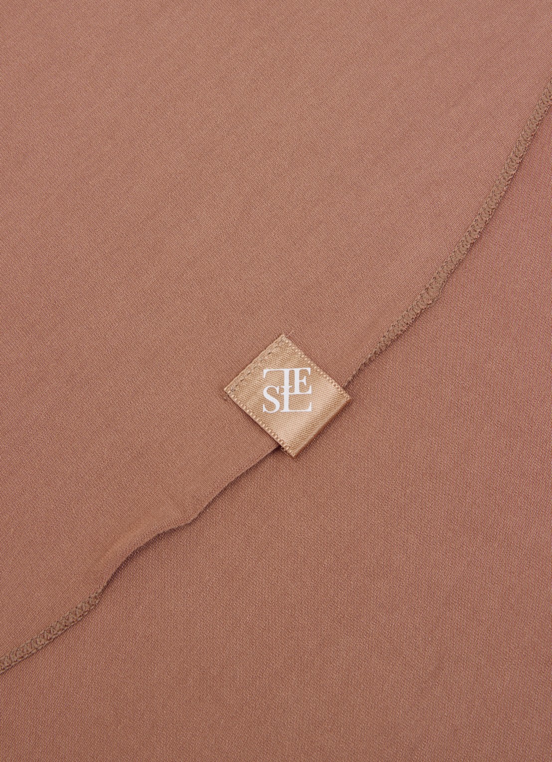 LES Atelier Hoofdoek met logo 180 x 80 cm - detail 2 oudroze
