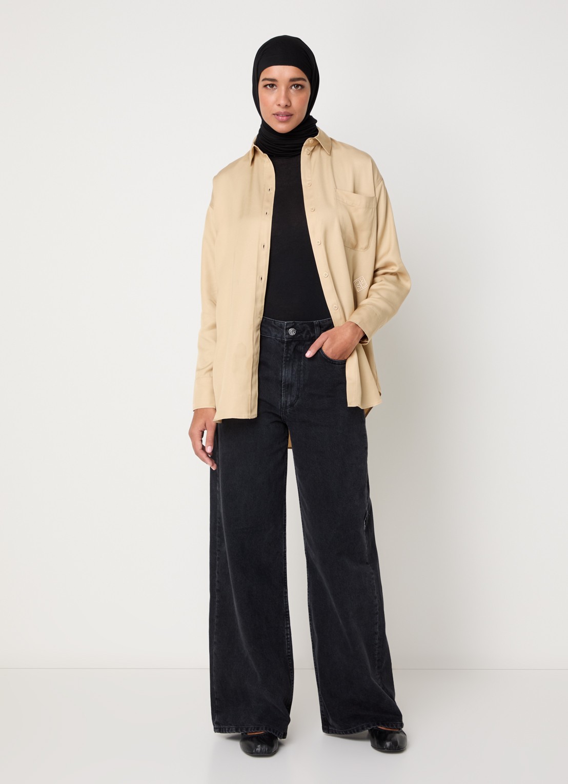 LES Atelier Laura high waist wide leg jeans met steekzakken - voorkant 5 zwart