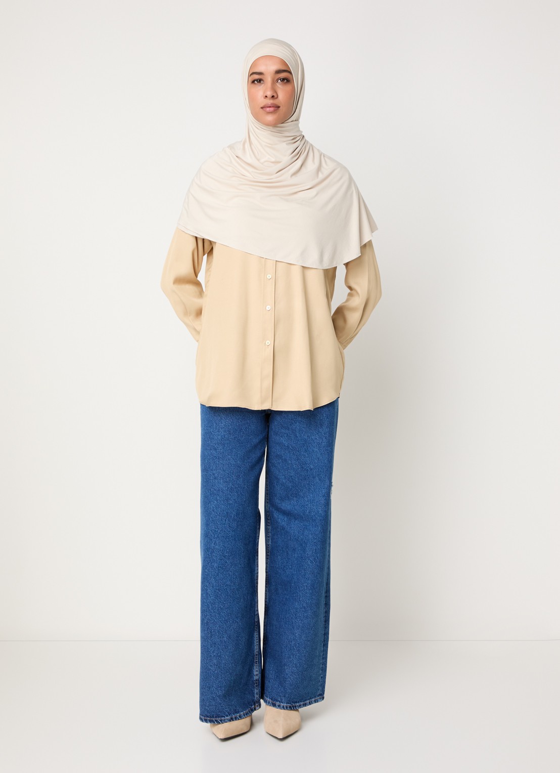 LES Atelier Laura high waist wide leg jeans met steekzakken - voorkant 6 indigo