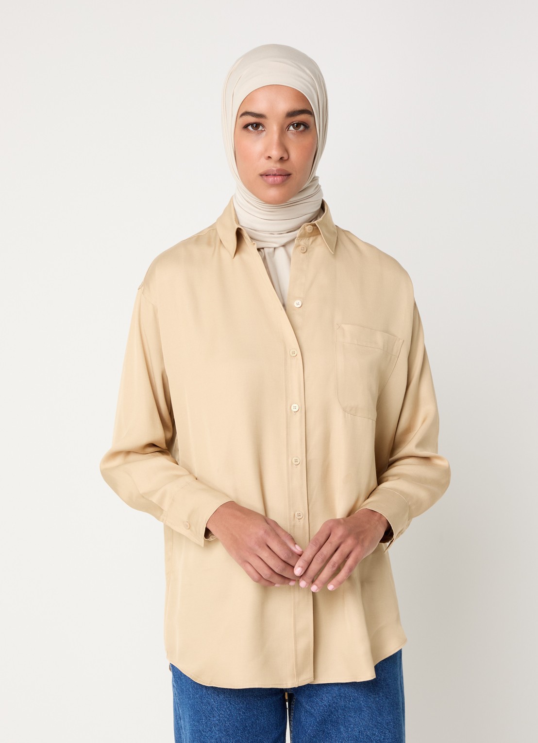 LES Atelier Marly blouse  met borstzak - detail 2 camel