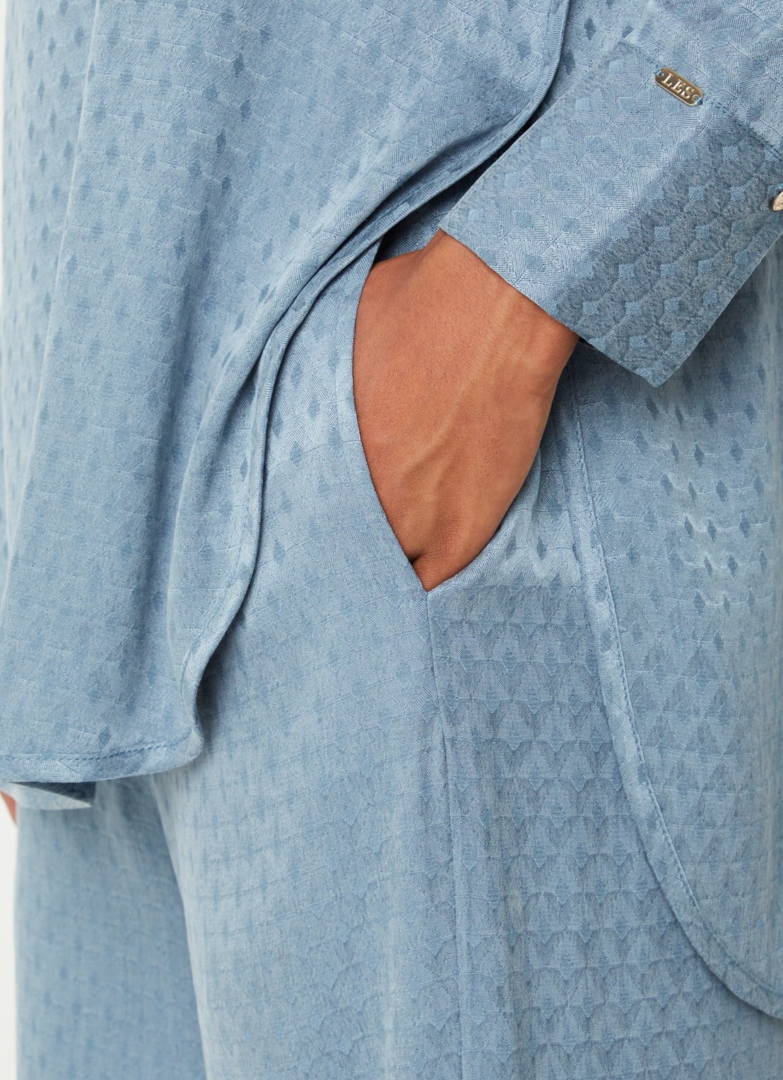 LES Atelier Sana high waist straight fit broek met structuur - detail 4 staalblauw