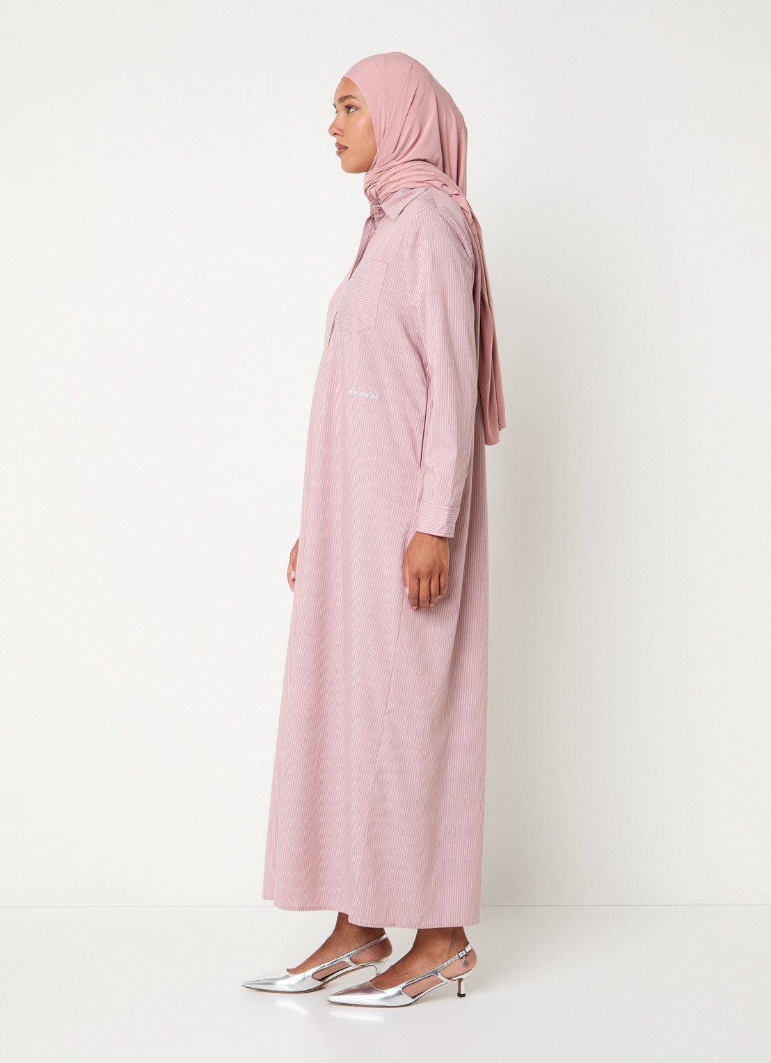 LES Atelier Shey maxi blousejurk met borstzak en stippenprint - voorkant 5 oudroze