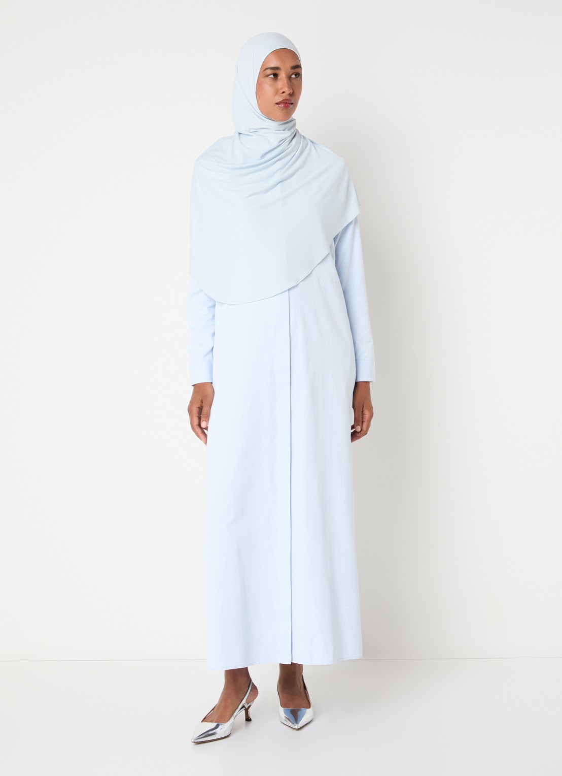 LES Atelier Shey maxi blousejurk met borstzak en stippenprint - detail 2 lichtblauw