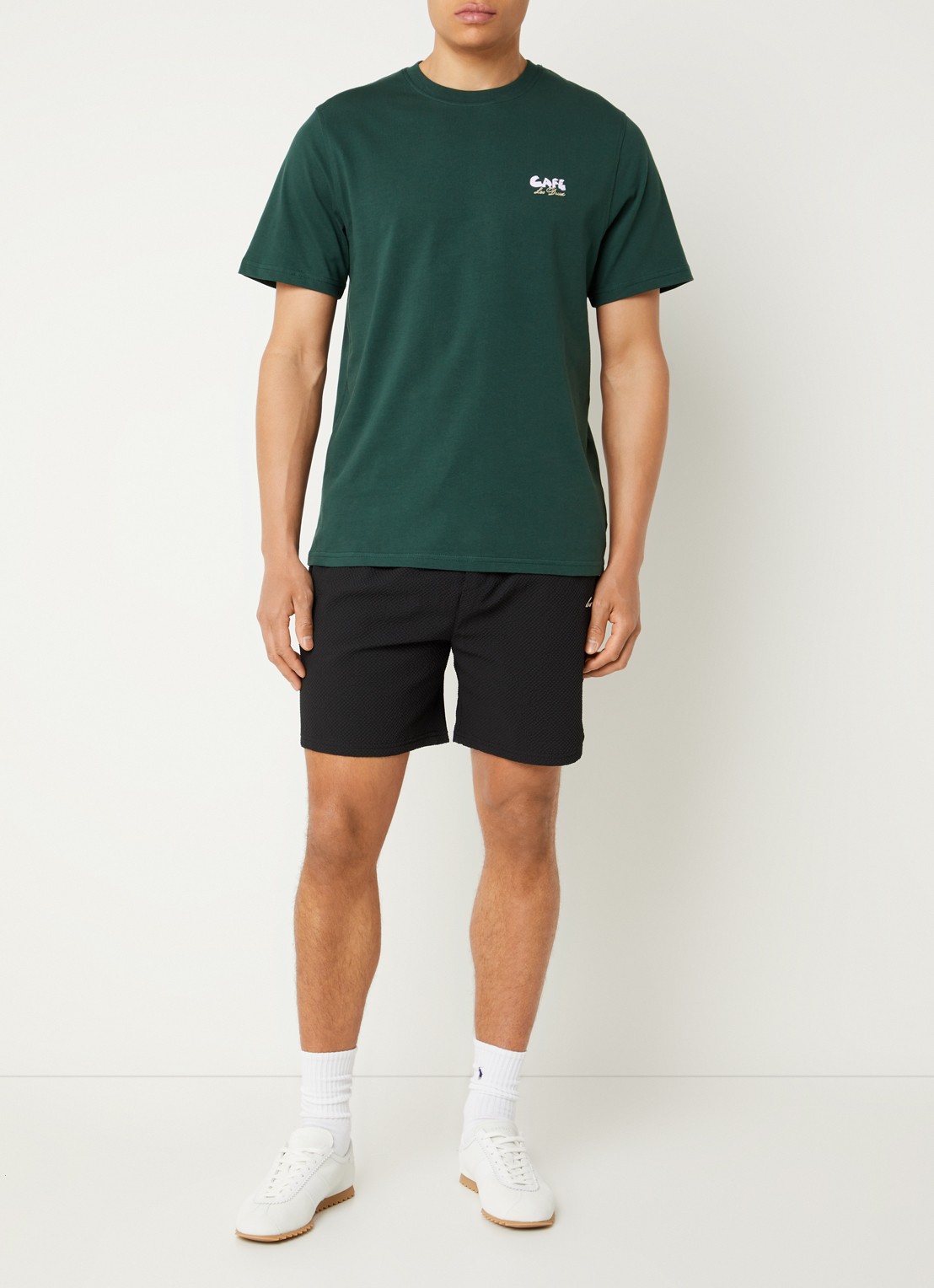 Les Deux Cafe T-shirt met logo- en backprint - voorkant 3 groen
