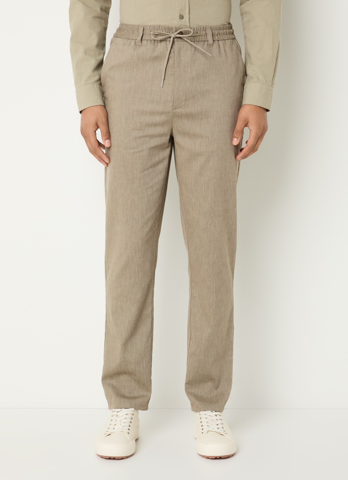 Les Deux Como tapered fit chino in linnnblend met steekzakken - detail 3 khaki