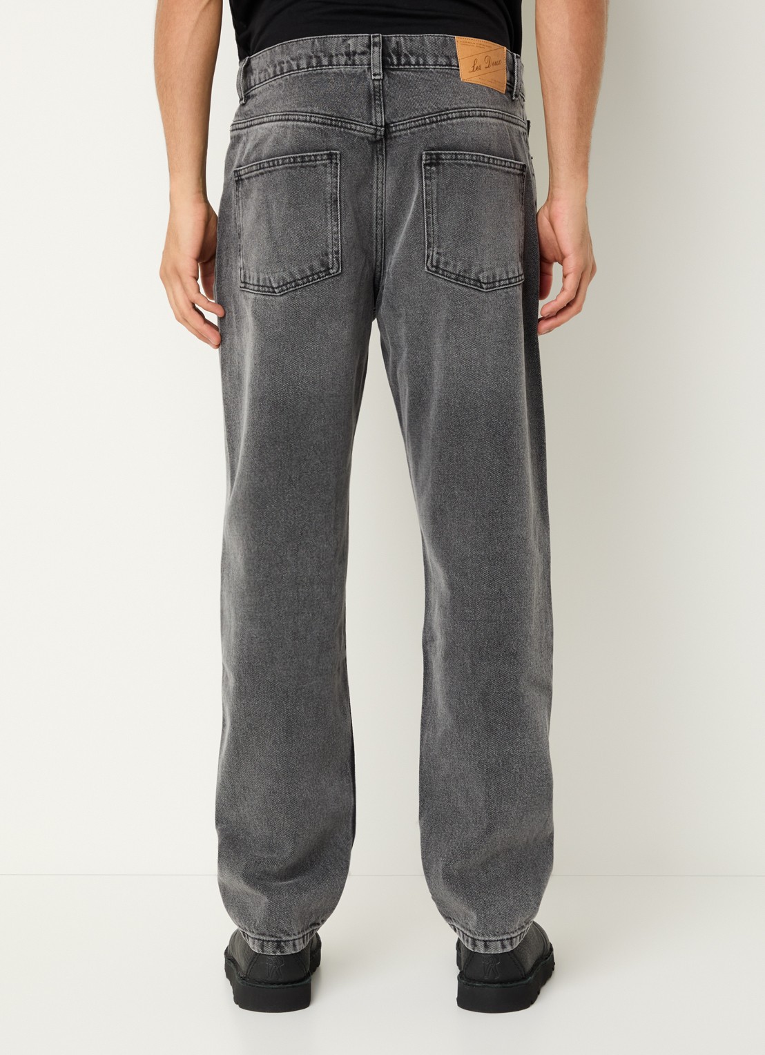 Les Deux Ryder straight fit jeans met gekleurde wassing - achterkant middengrijs