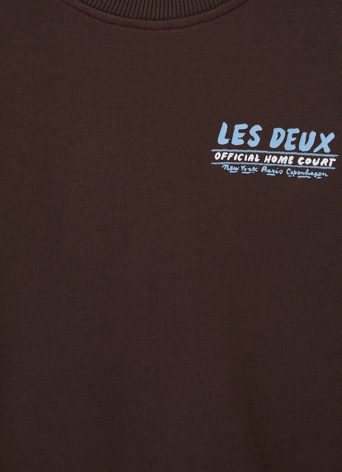 Les Deux Sweater met logo- en backprint - detail 3 donkerbruin