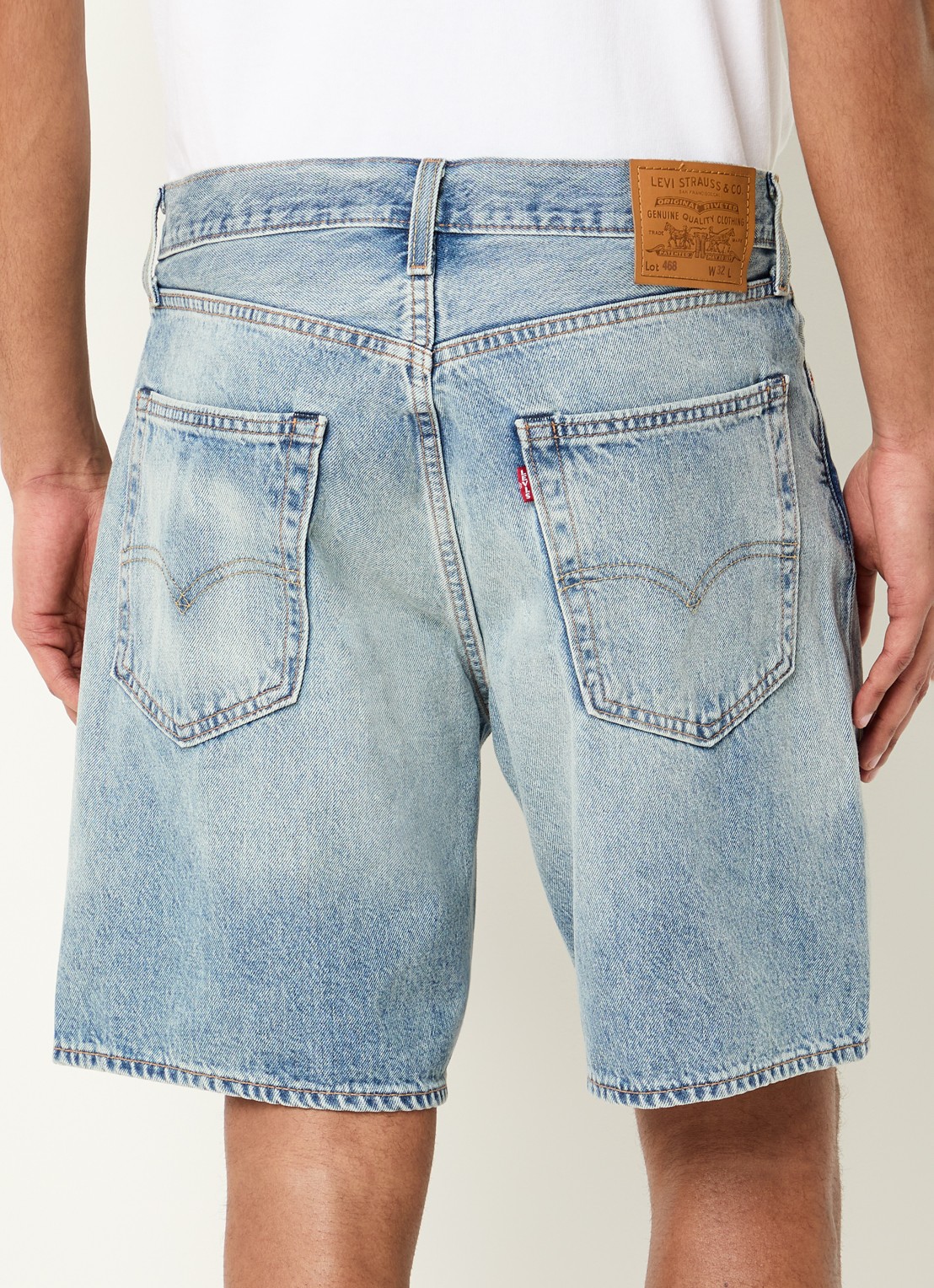 Levi's 468 straight fit korte broek van denim met steekzakken - achterkant 4 indigo