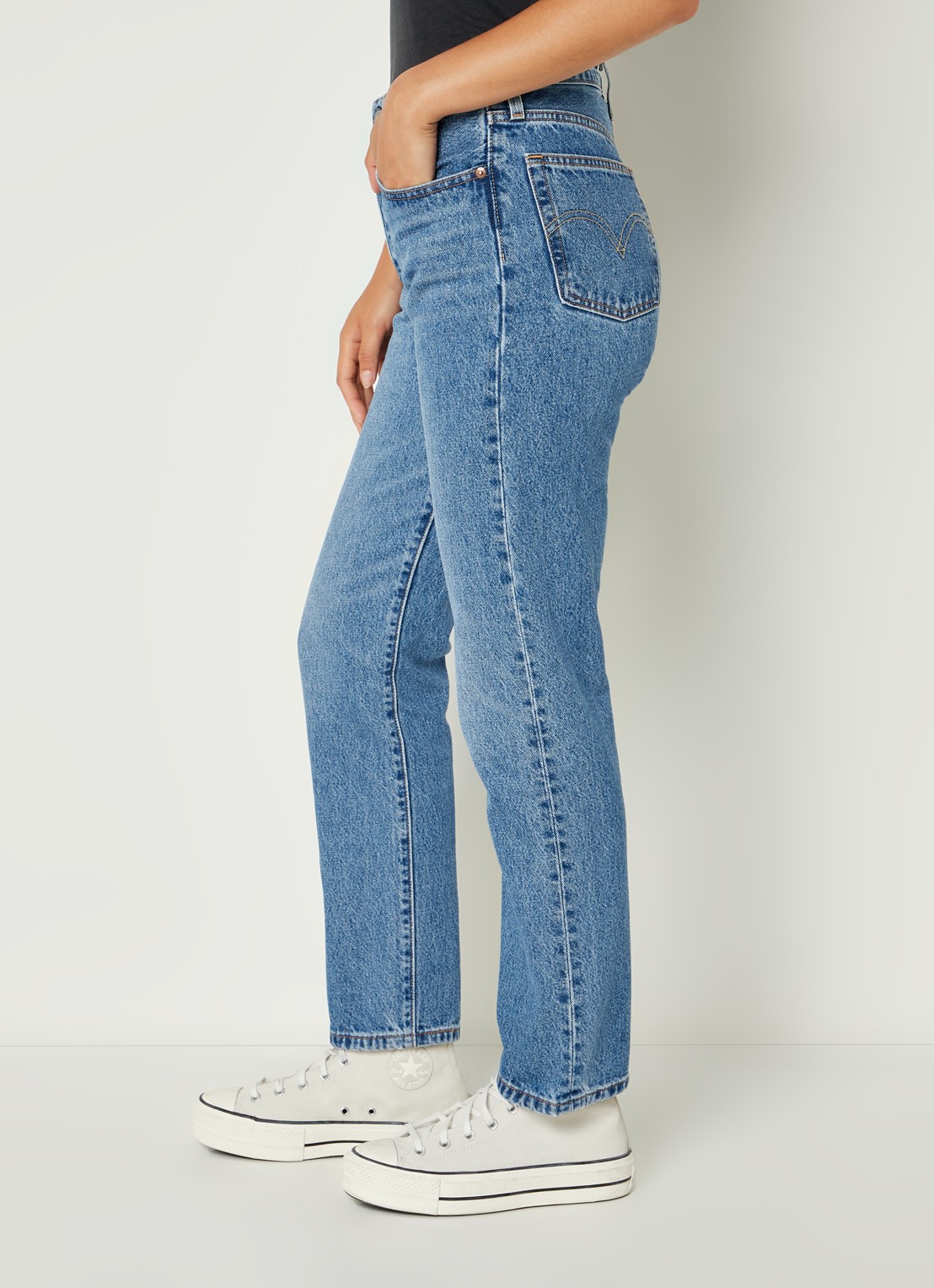 Levi's 501 High waist cropped straight leg jeans met medium wassing - detail 3 indigo