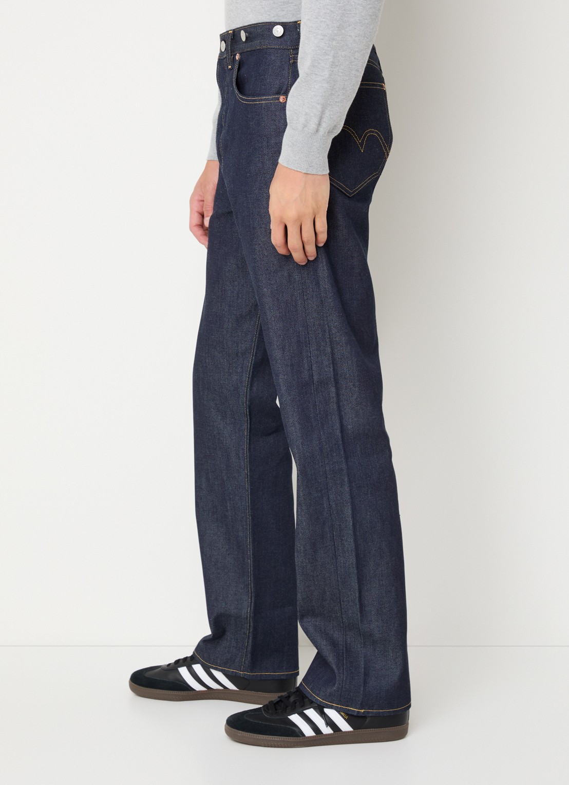 Levi's 501 straight leg jeans met donkere wassing - detail 3 indigo