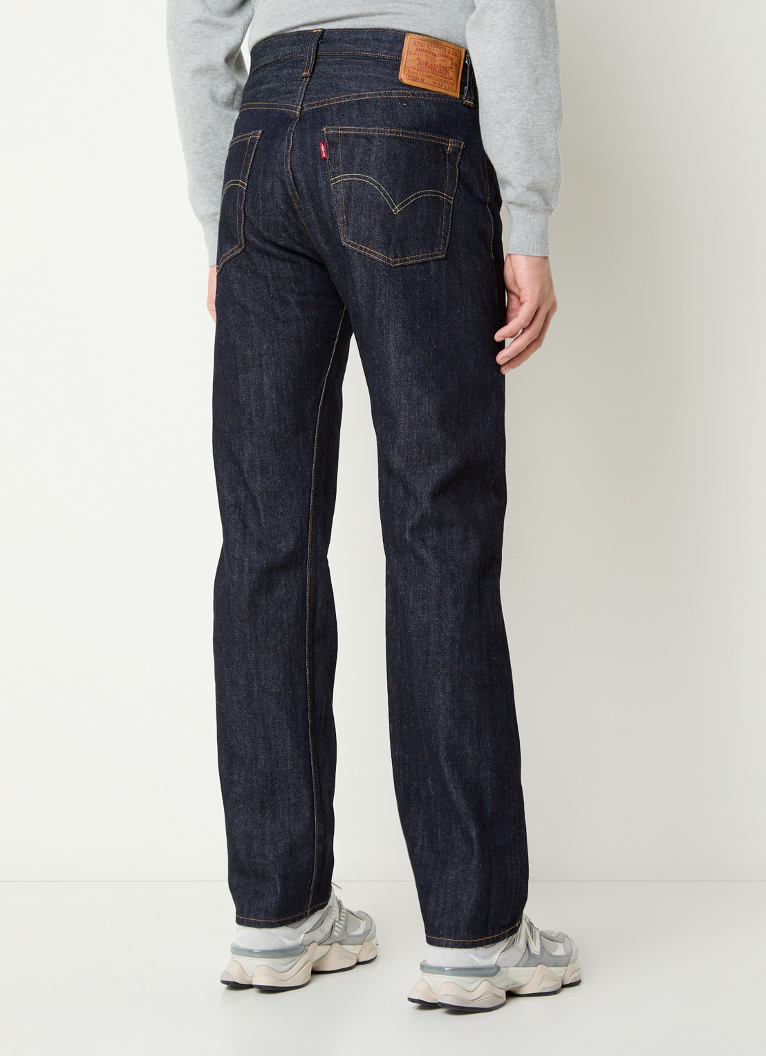 Levi's 501 straight leg jeans met donkere wassing - achterkant 5 indigo