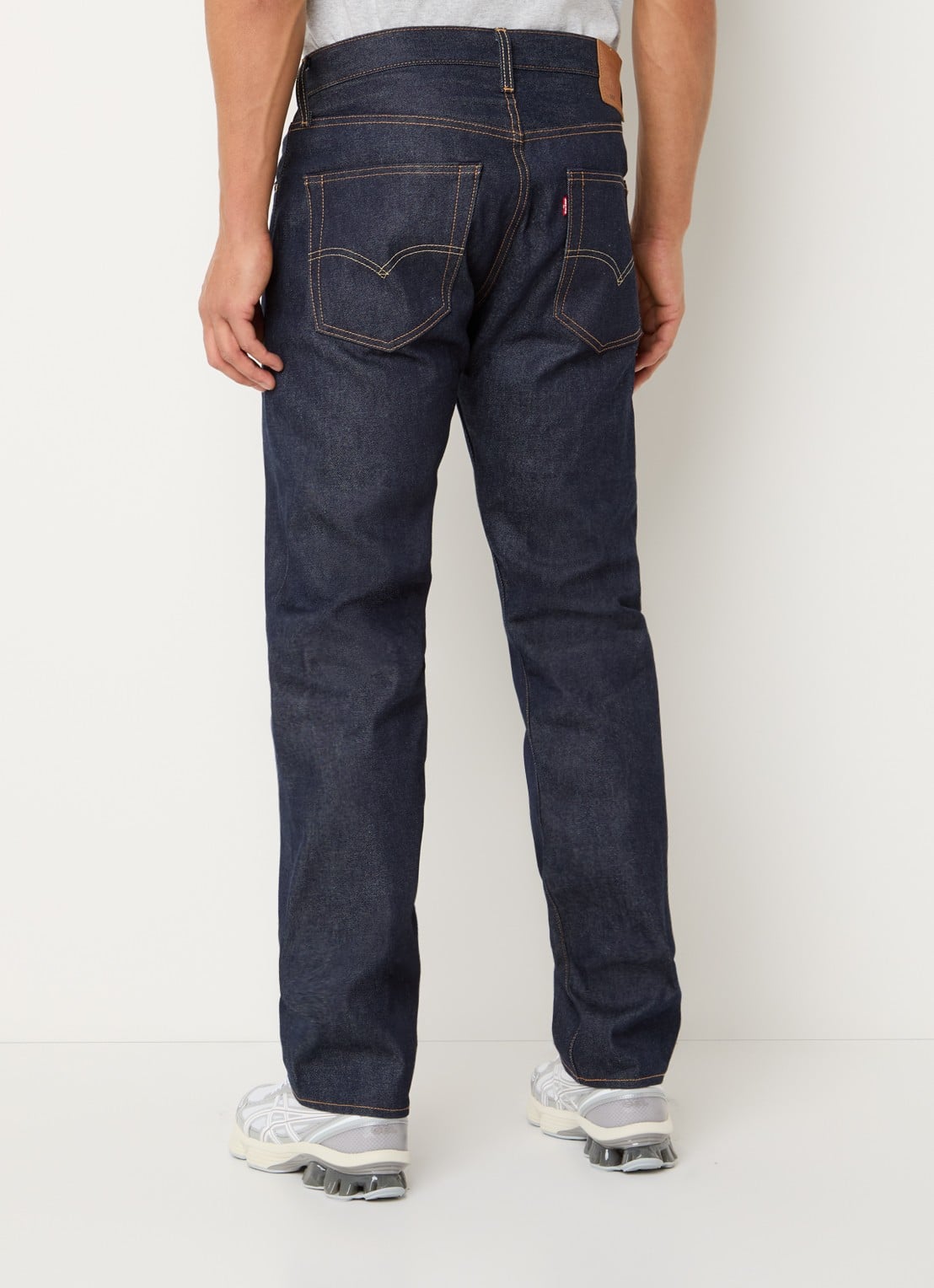 Levi's 501 straight leg jeans met donkere wassing - achterkant 5 indigo