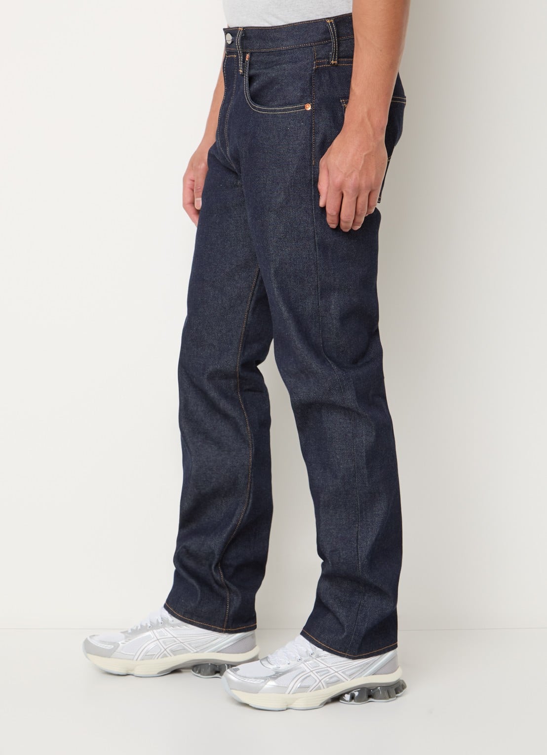Levi's 501 straight leg jeans met donkere wassing - detail 2 indigo