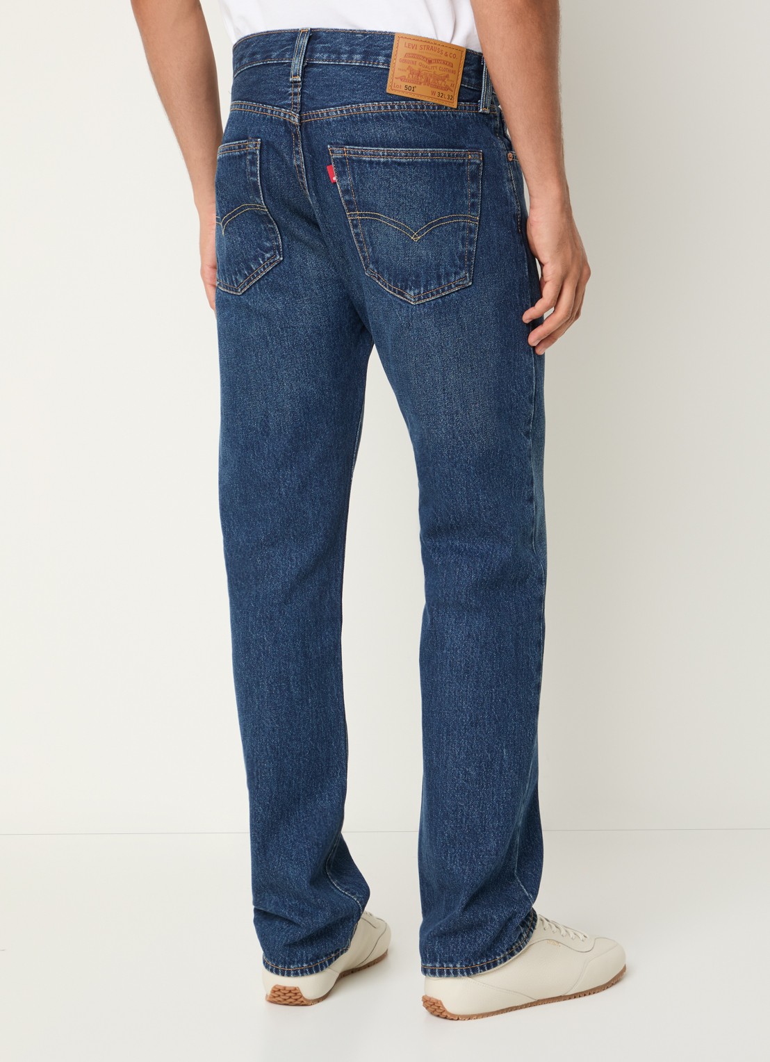 Levi's 501 straight leg jeans met donkere wassing - achterkant 5 indigo