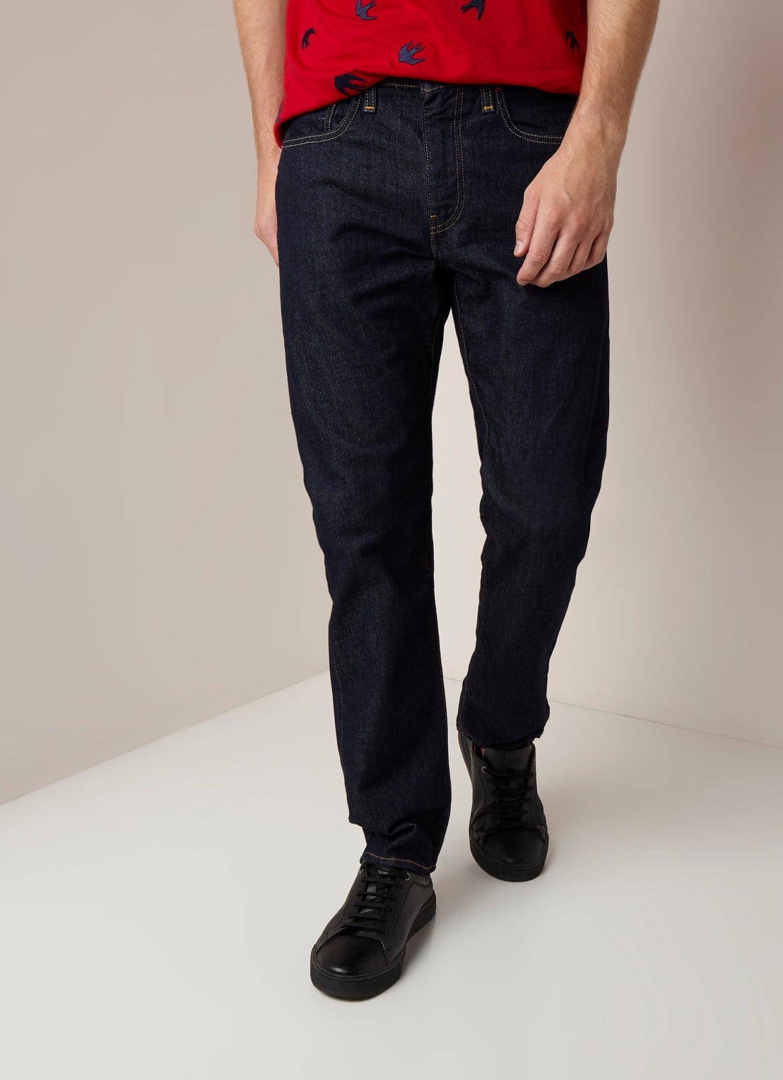 Levi's 502 Performance mid rise straight leg jeans - detail 3 indigo