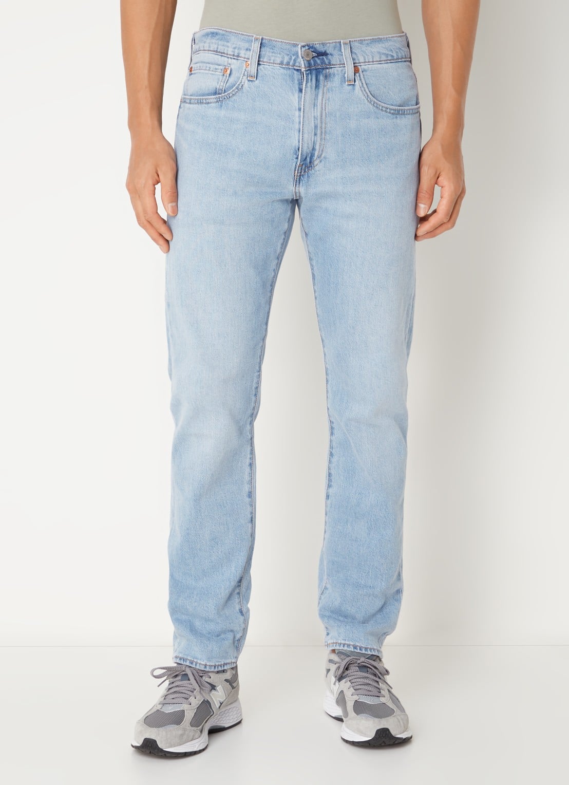 Levi's 502 Slim fit jeans met lichte wassing - detail 3 indigo