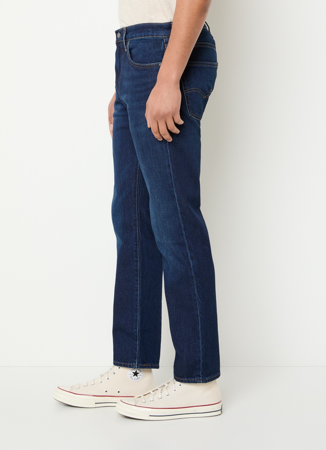 Levi's 502 tapered jeans  met donkere wassing - detail 5 indigo