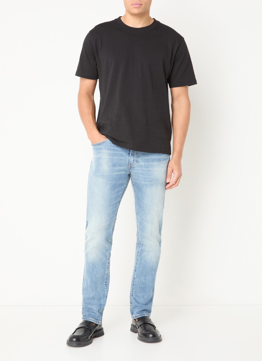 Levi's 511 slim fit jeans met medium wassing en steekzakken - voorkant 3 indigo