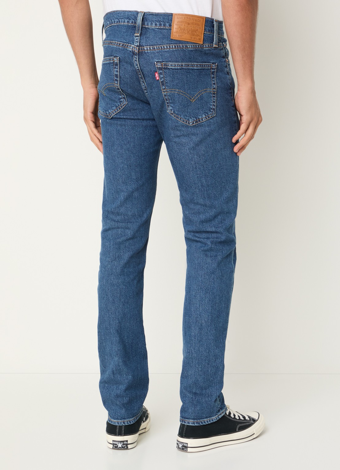 Levi's 511 slim fit jeans met medium wassing - achterkant 3 indigo