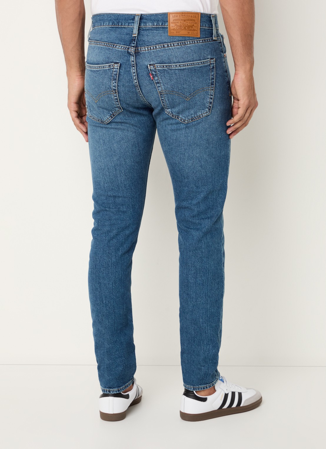 Levi's 512 slim fit jeans met donkere wassing - achterkant indigo