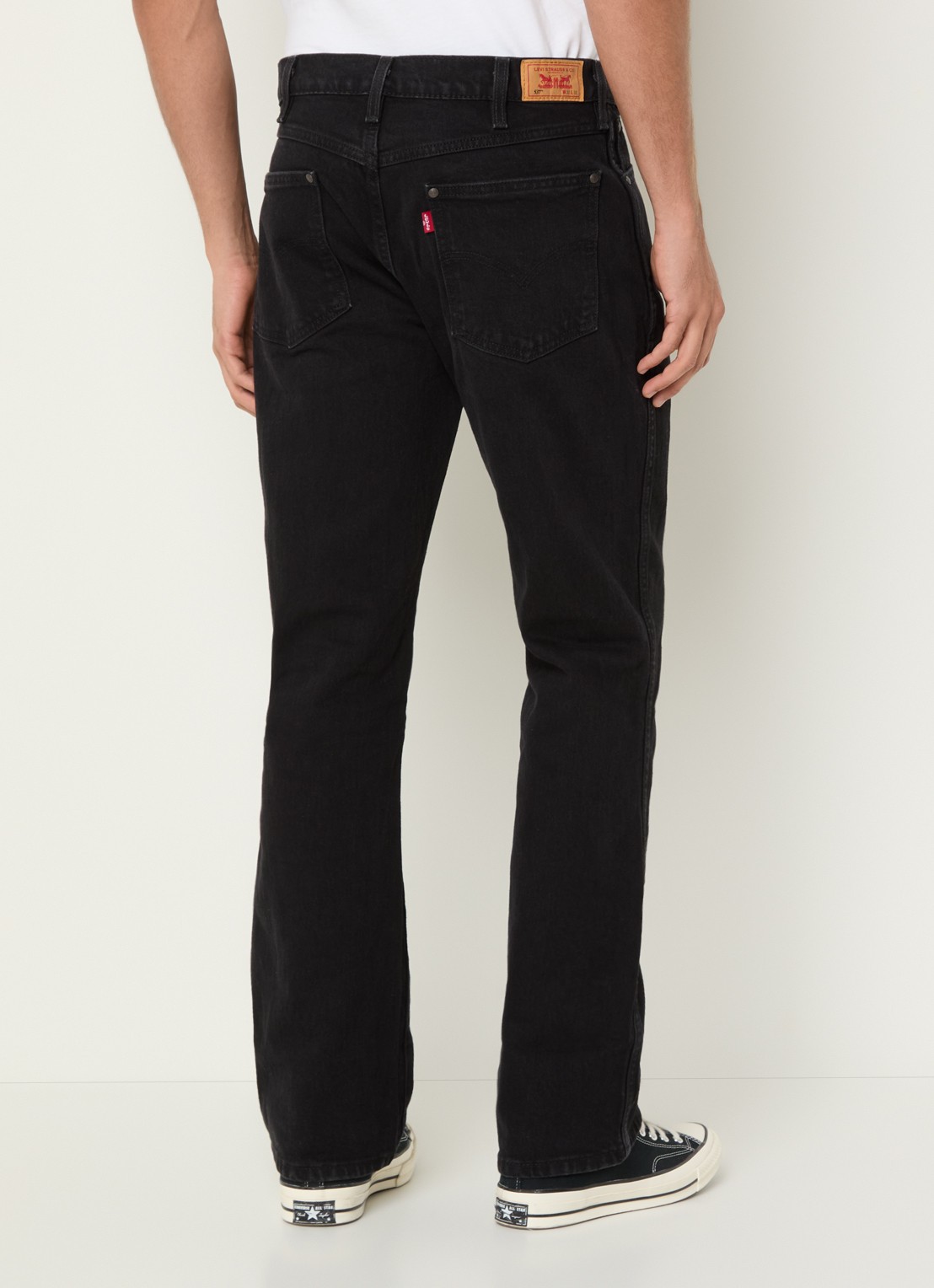 Levi's 537 straight fit jeans met gekleurde wassing - achterkant zwart