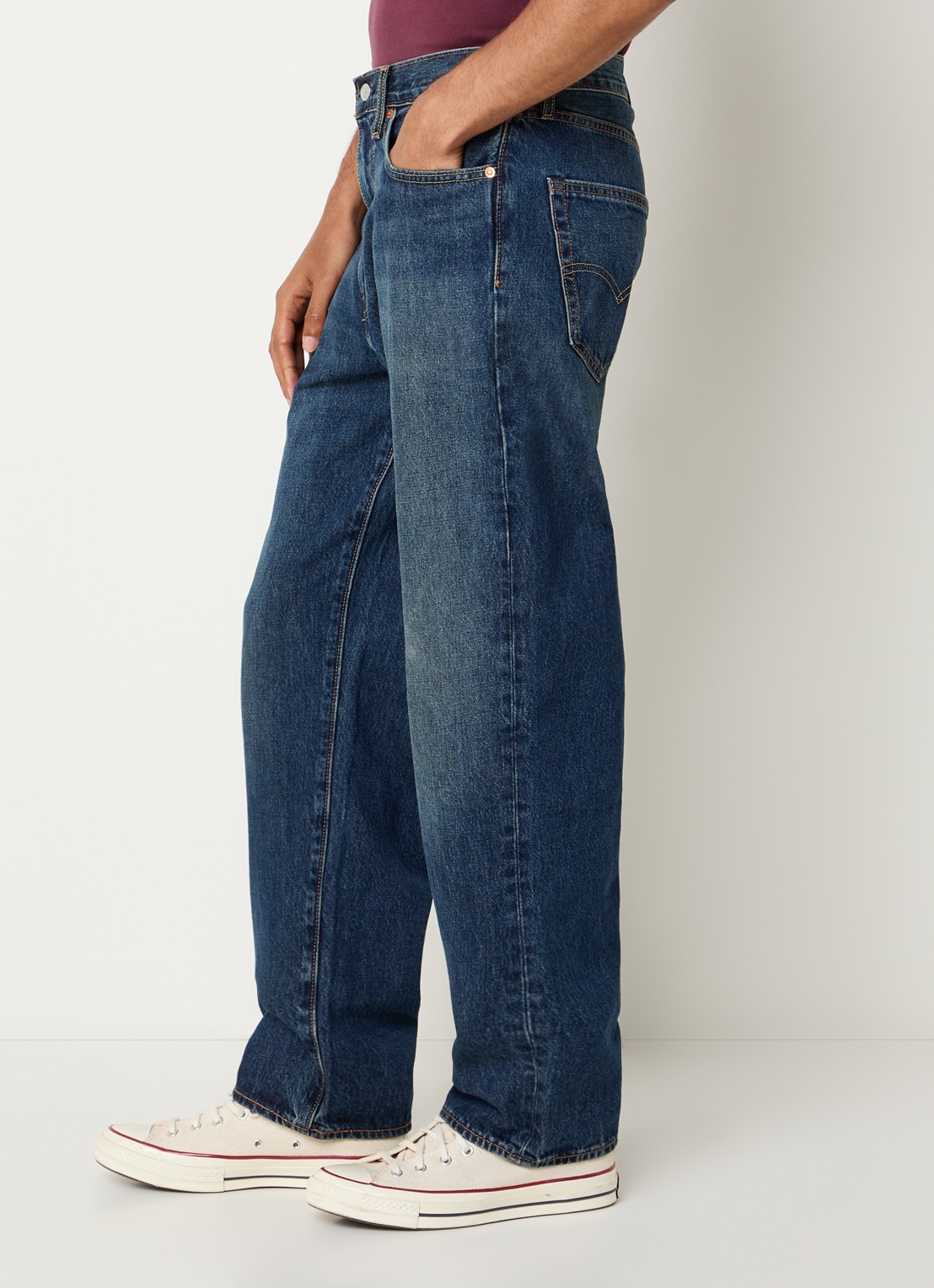 Levi's 568 loose fit jeans met donkere wassing en steekzakken - detail 4 indigo