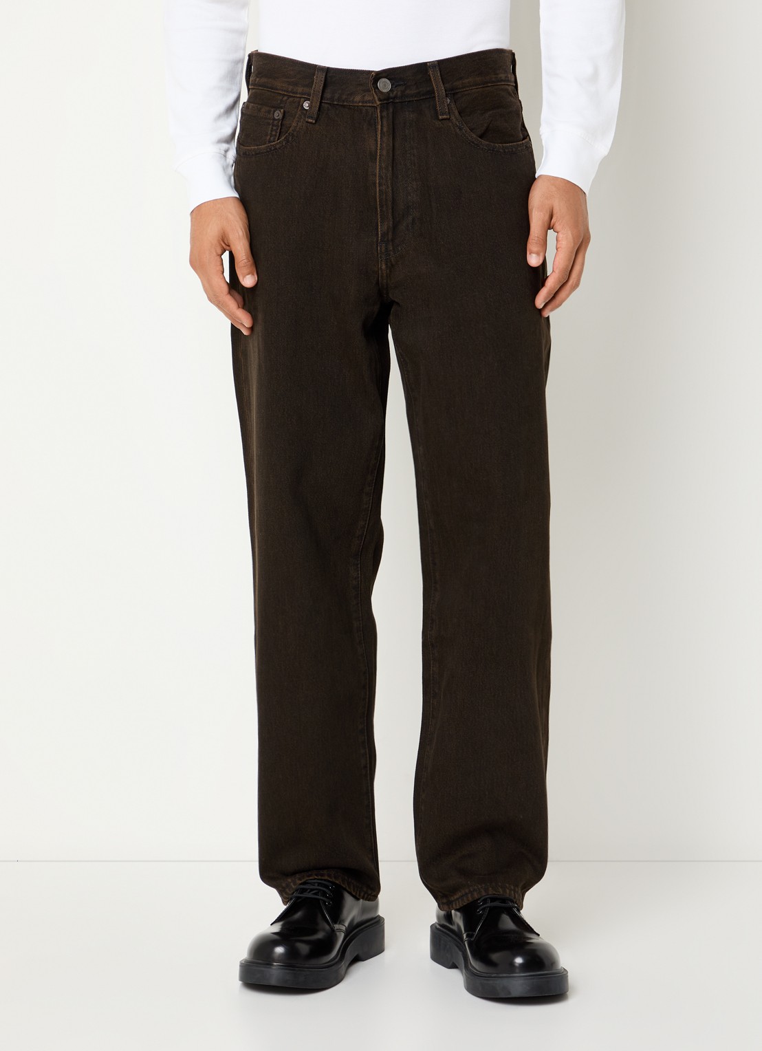 Levi's 568 straight leg jeans met gekleurde wassing - detail 4 donkerbruin