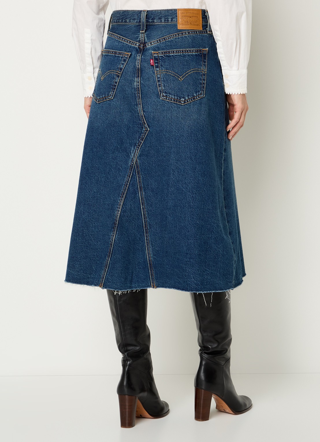 Levi's Aline midi spijkerrok met steekzakken - achterkant 4 indigo