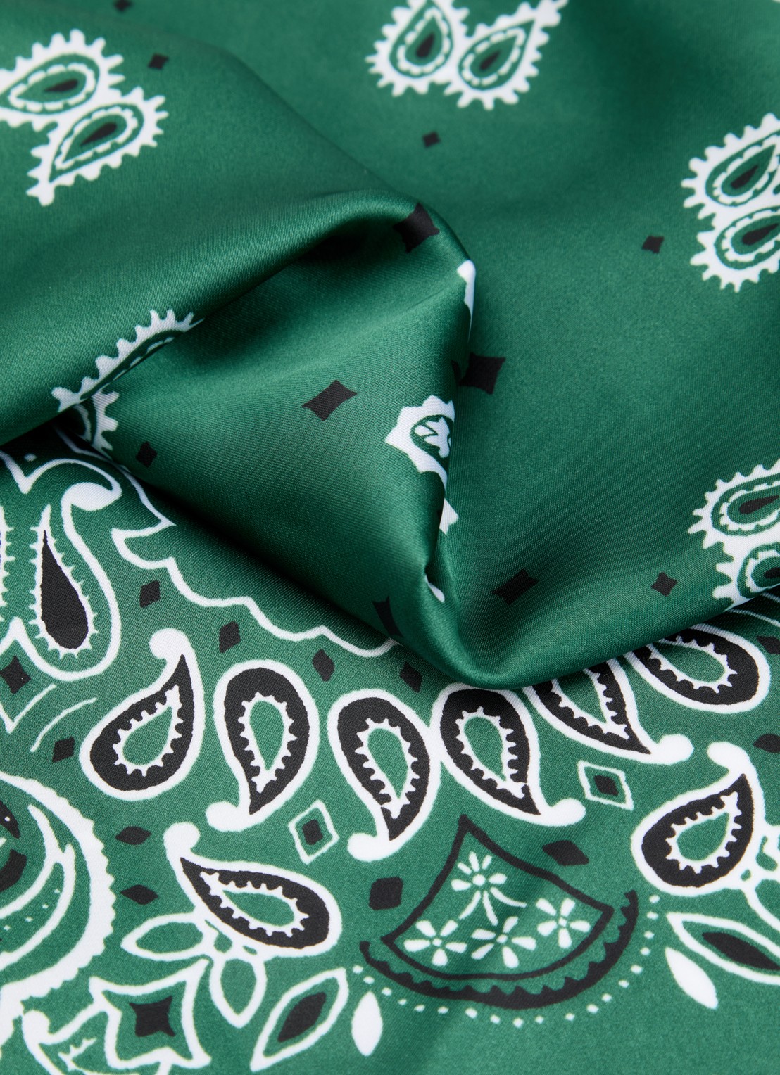 Levi's Bandana van satijn met paisley dessin 70 x 70 cm - detail 2 groen